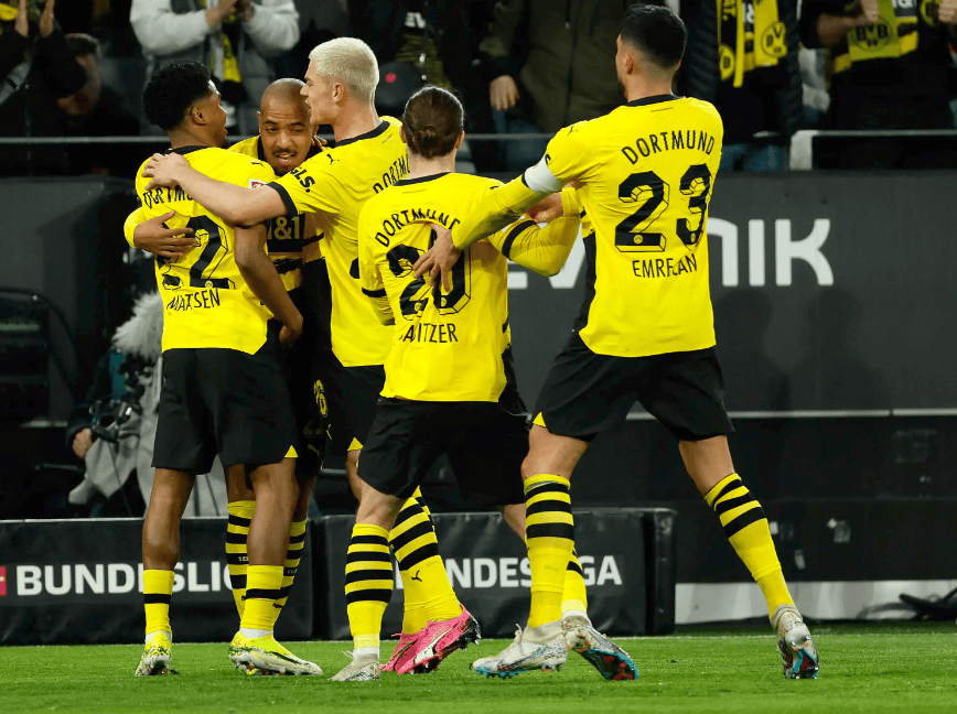 竞技宝登录入口 -包含今晨欧联传出新动向，多特蒙德临场应变，管理层表态——目标明确，纪律约束更严格的词条