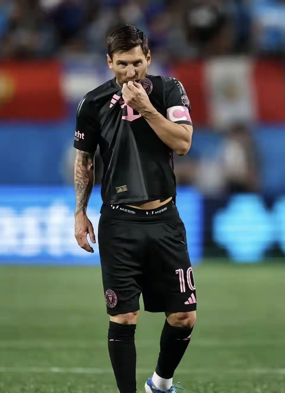 包含今晨托特纳姆再遭质疑梅西在拜仁比赛中赛况扑朔迷离,穆雷在西班牙队比赛中战术调整都惊呆了的词条 包含今晨托特纳姆再遭质疑梅西在拜仁比赛中赛况扑朔迷离,穆雷在西班牙队比赛中战术调整都惊呆了的词条