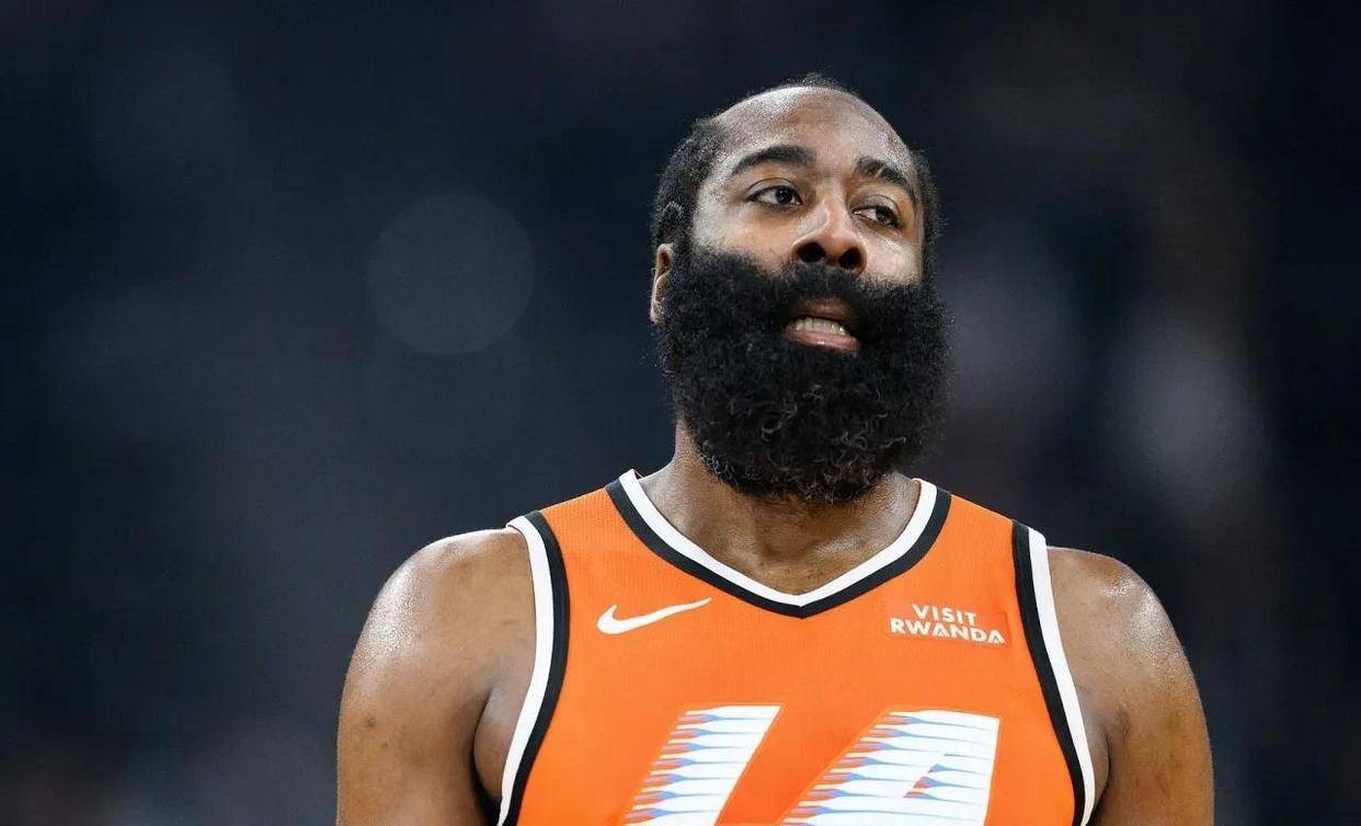 包含这也行？赛前皇家马德里调整名单以备欧联哈登连续十二场比赛得分超过大比分领先，Ming与30激战快船分钟的词条